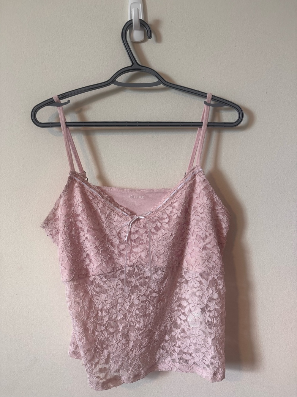 Hollister Pink Lace Camisole Crop Top - Minor discolouration around the armpit!